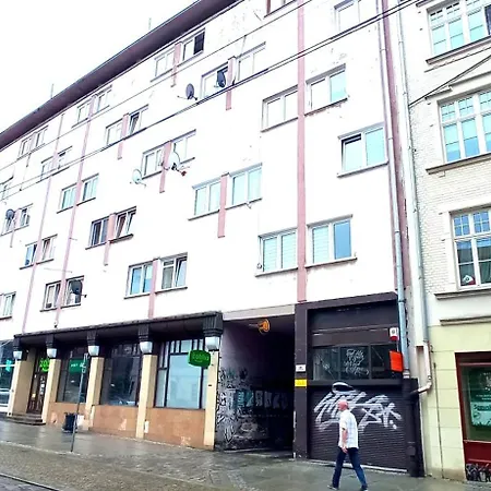 Na Szewskiej Przy Rynku I Jarmarku Bozonarodzeniowym