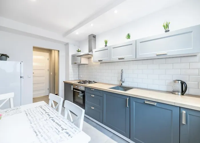 Na Szewskiej Przy Rynku I Jarmarku Bozonarodzeniowym Βρότσλαβ